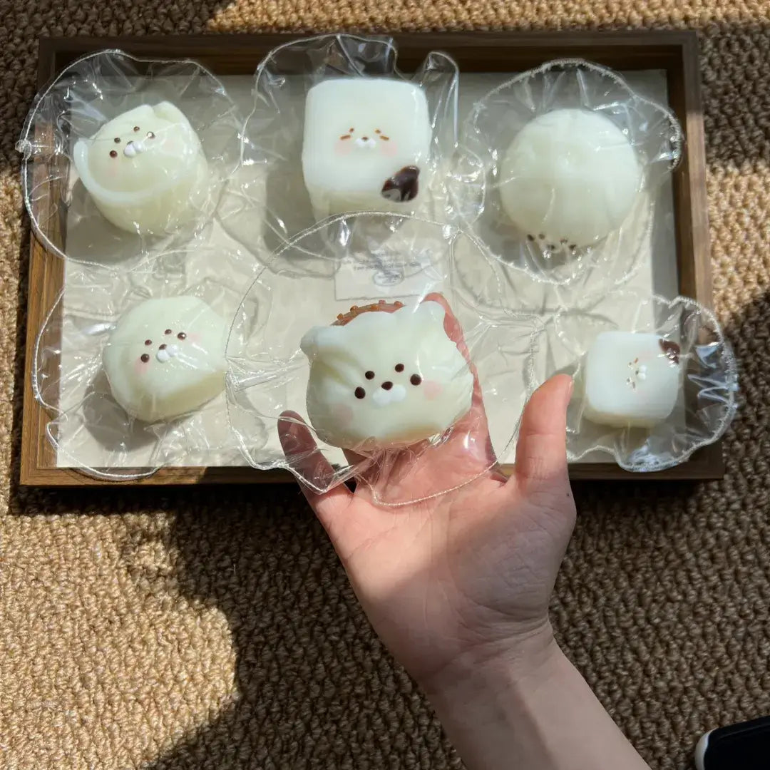 Handmade Cute Rice & Seal Mochi Squishy Toy - Soft ASMR Stress Relief Glutinous Rice Seal Shumai 125g