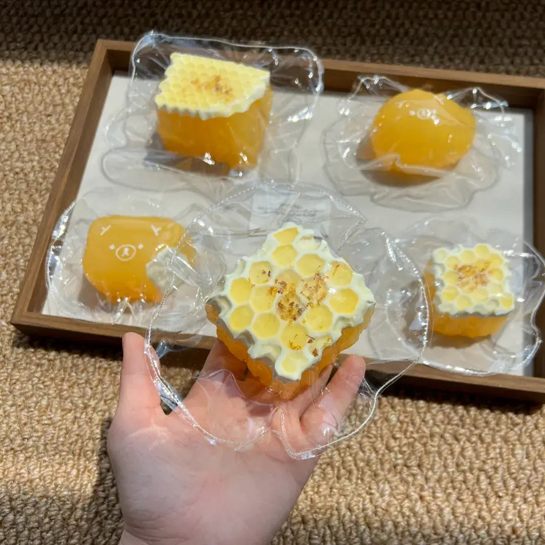 Handmade Osmanthus Honey Mochi Squishy Toy - Soft Stress Relief ASMR Toy Honeycomb - Large (~175g)