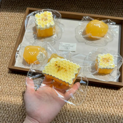 Handmade Osmanthus Honey Mochi Squishy Toy - Soft Stress Relief ASMR Toy Honeycomb Cube (~185g)