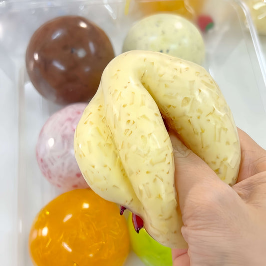 
Handmade ultra-soft butter gel squishy toy, light cream ice cream design, light compression stress relief