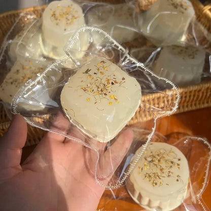 Handmade Osmanthus Honey Mochi Squishy Toy - Soft Stress Relief ASMR Toy Osmanthus Milk Cream (~145g)