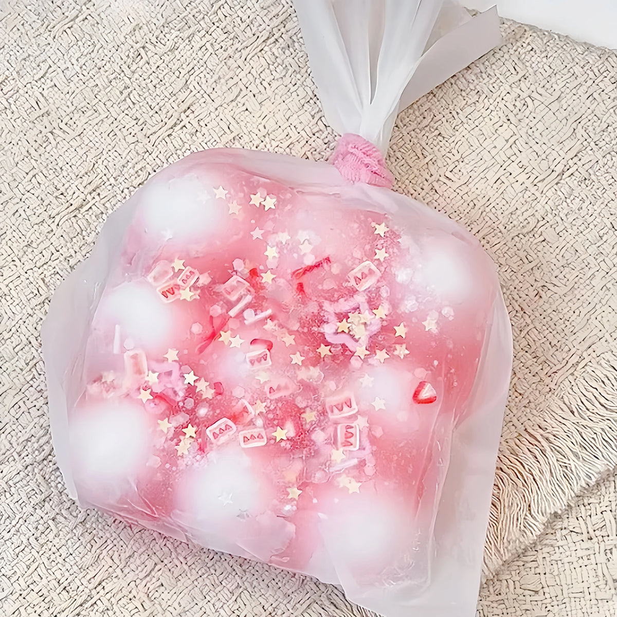 9-Grid Crunchy Soda Pouch Squishy – Strawberry Soda 9-Grid