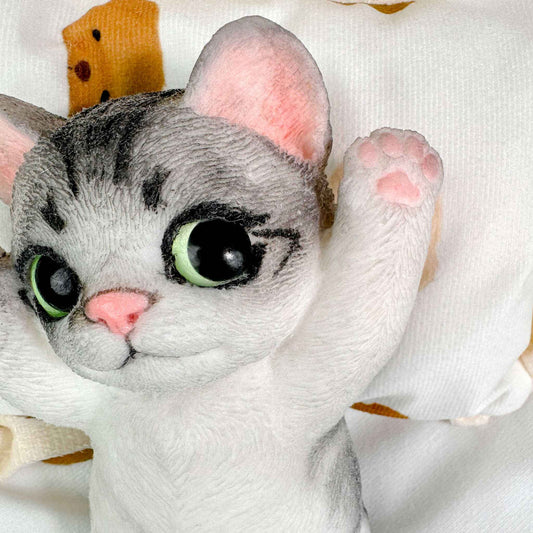 
Standing Cat Squishy: Handcrafted Silicone Stress Reliever